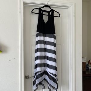 INC black & white sleeveless dress